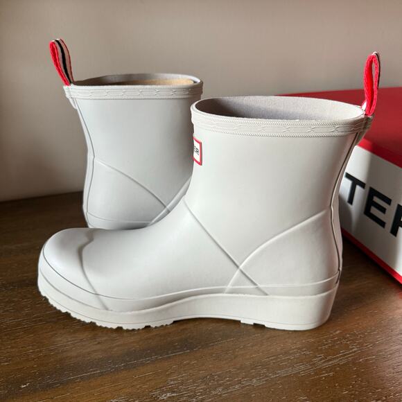 Hunter Woman’s Original Gray Play Short Rain Boots- Size 8M - Picture 4 of 10